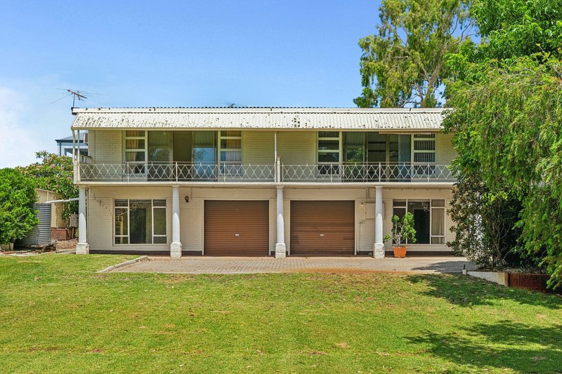 Photo - 1 Locock Street, Ascot WA 6104 - Image 2