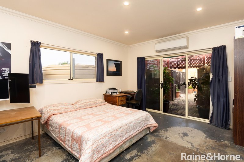 Photo - 1 London Court, Mount Barker SA 5251 - Image 4