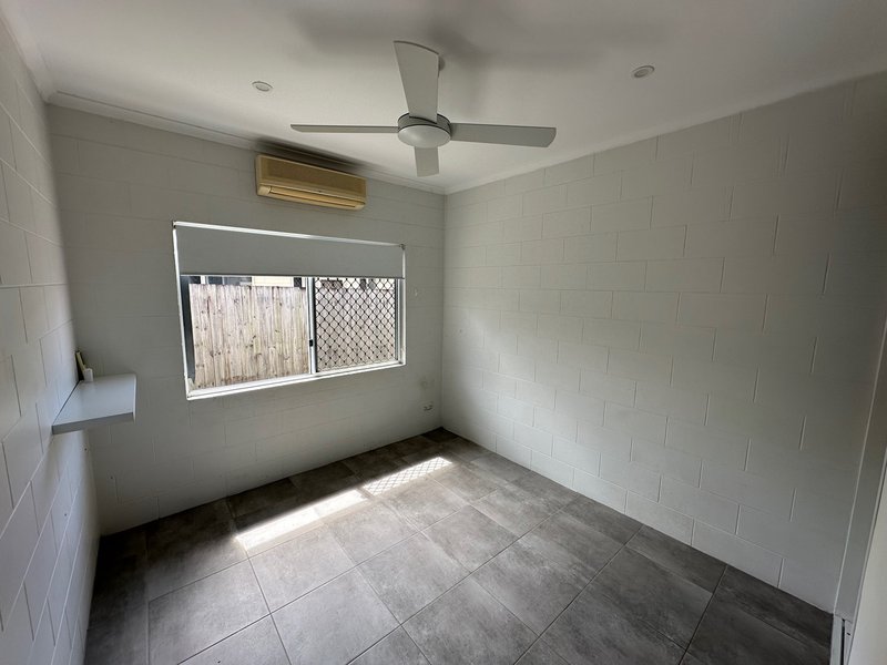 Photo - 1 Lorraine Close, Bentley Park QLD 4869 - Image 11