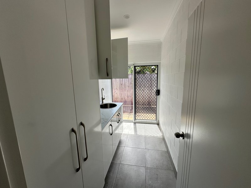 Photo - 1 Lorraine Close, Bentley Park QLD 4869 - Image 13