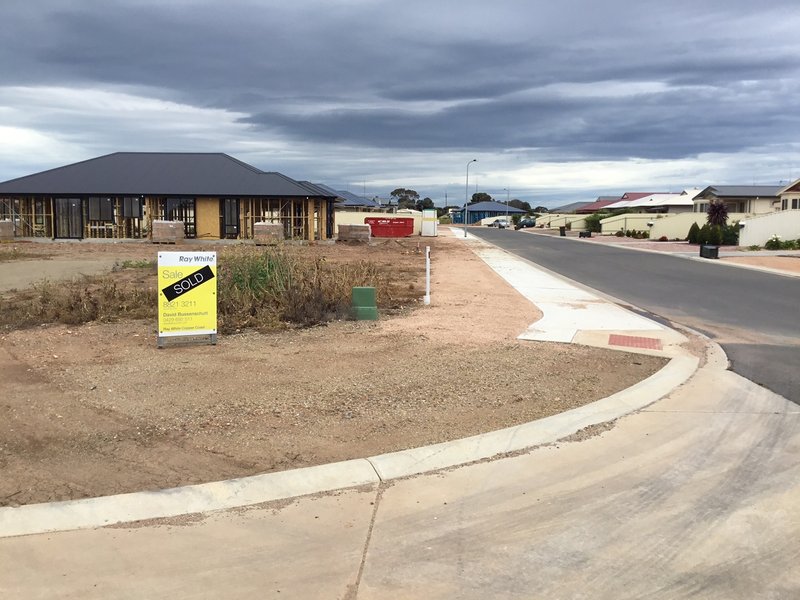 1 (Lot 131) Deer Court, Wallaroo SA 5556