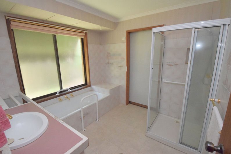 Photo - 1 Lucas Court, Deniliquin NSW 2710 - Image 7