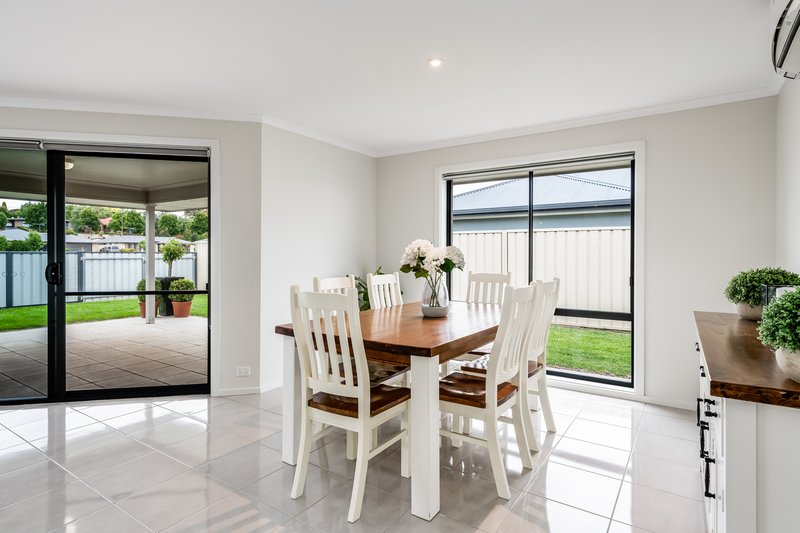 Photo - 1 Lumidin Boulevard, Mount Gambier SA 5290 - Image 5