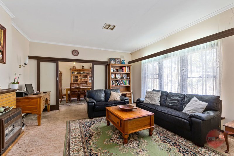 Photo - 1 Lyall Avenue, Panorama SA 5041 - Image 3