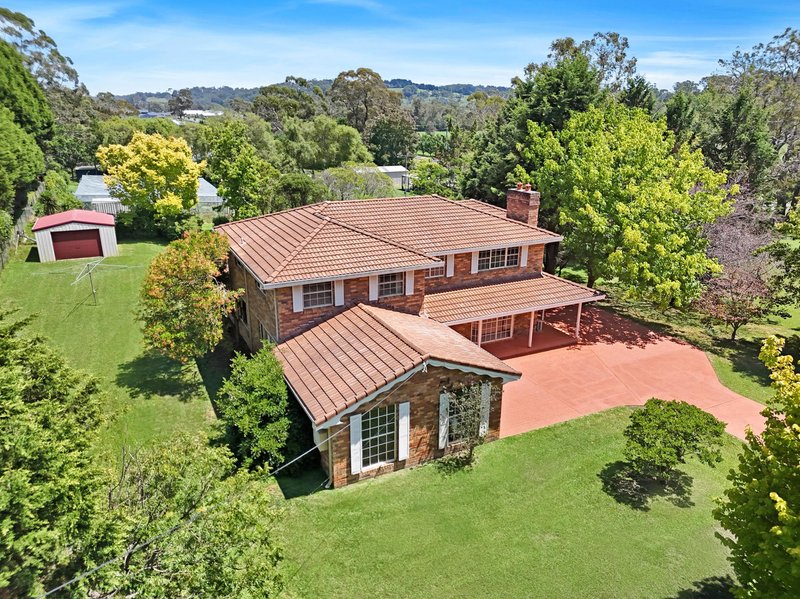 Photo - 1 Lynne Close, Bundanoon NSW 2578 - Image 1