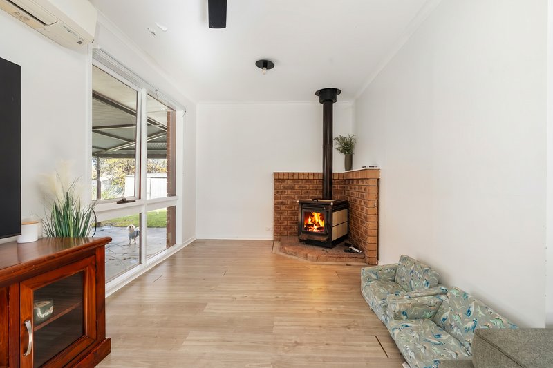 Photo - 1 Mac Trebley Place, Culcairn NSW 2660 - Image 5