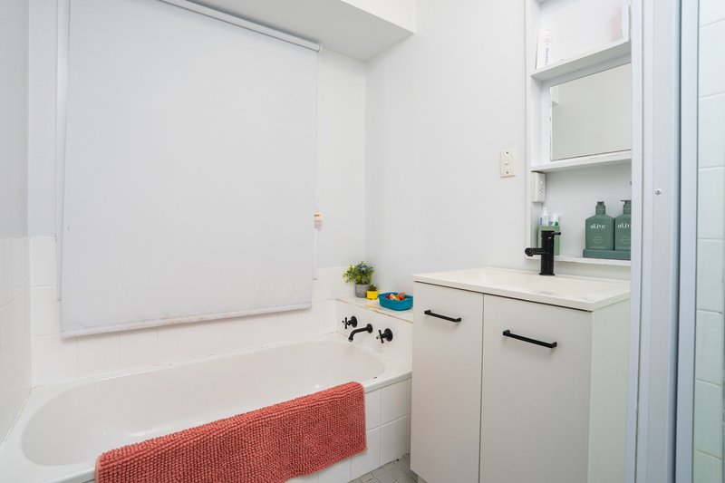 Photo - 1 Mac Trebley Place, Culcairn NSW 2660 - Image 10