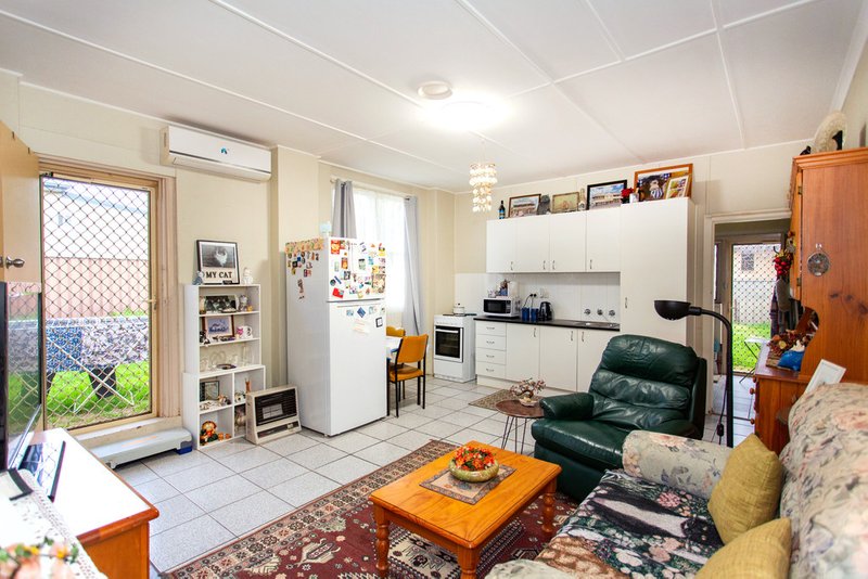 Photo - 1 Macassar Street, Cowra NSW 2794 - Image 2