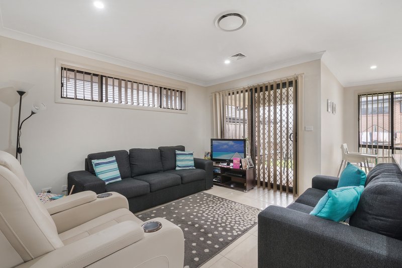 Photo - 1 Macedon Street, Minto NSW 2566 - Image 7