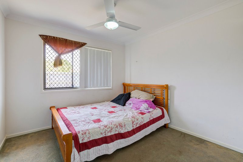 Photo - 1 Macintyre Street, Marsden QLD 4132 - Image 11