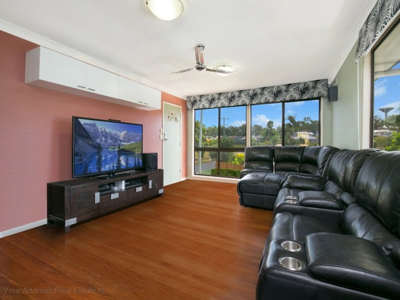 Photo - 1 Mack Court, Boronia Heights QLD 4124 - Image 3