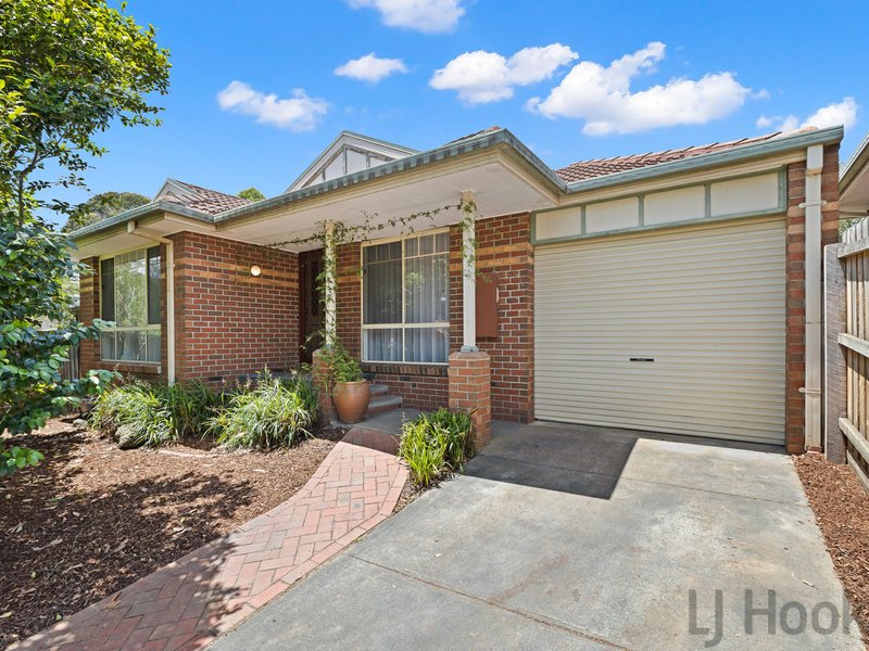 1 Mackenzie Court, Croydon South VIC 3136