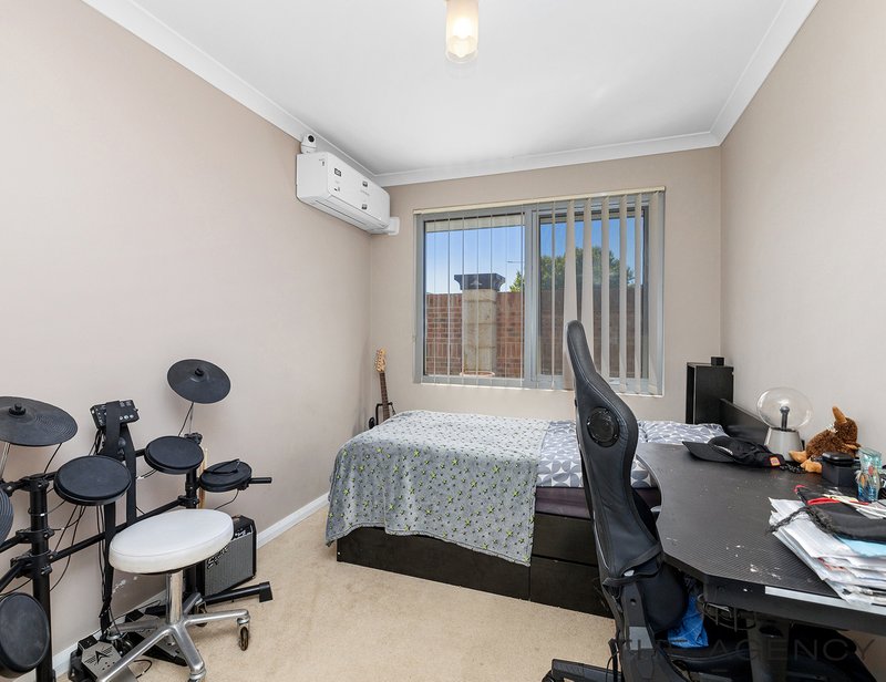 Photo - 1 Macmillan Boulevard, Canning Vale WA 6155 - Image 9