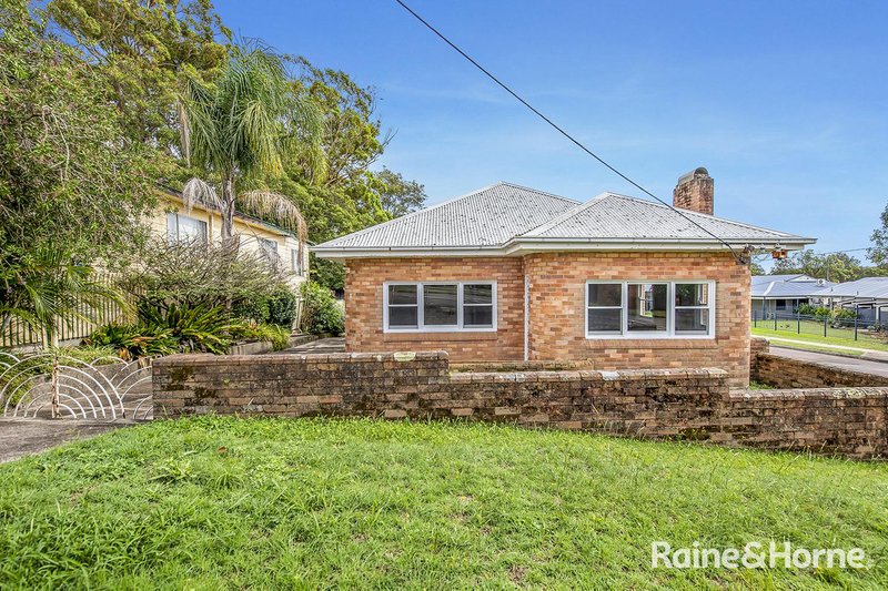 Photo - 1 Macquarie Street, Belmont NSW 2280 - Image 2