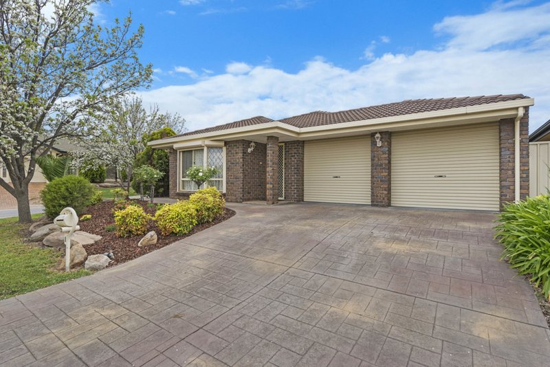 1 Magnus Court, Modbury Heights SA 5092