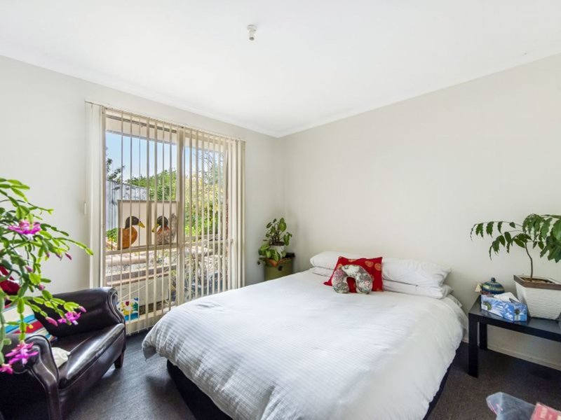 Photo - 1 Magpie Court, Werribee VIC 3030 - Image 5