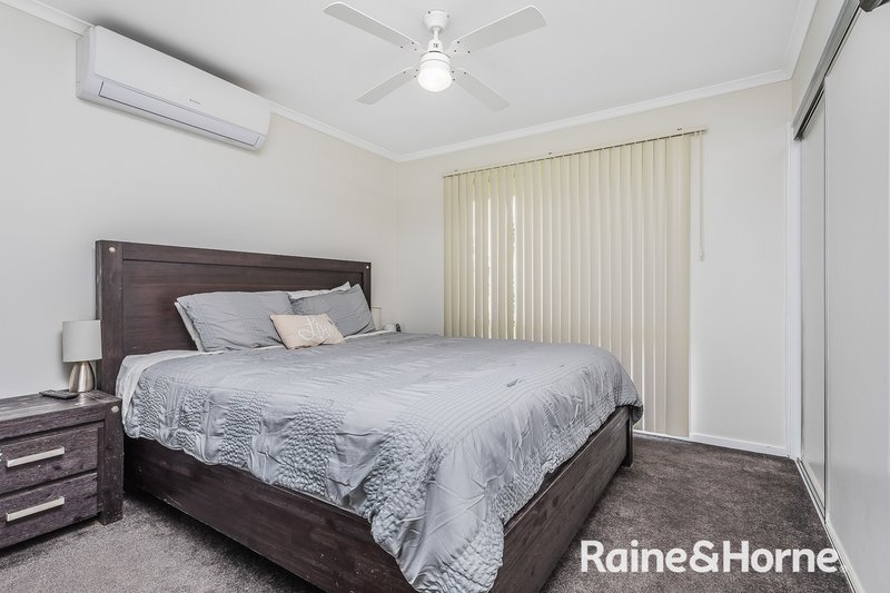 Photo - 1 Mahler Place, Burpengary QLD 4505 - Image 6