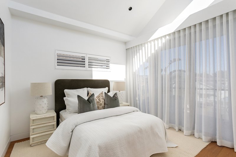 Photo - 1 Malcolm Street, Mascot NSW 2020 - Image 12