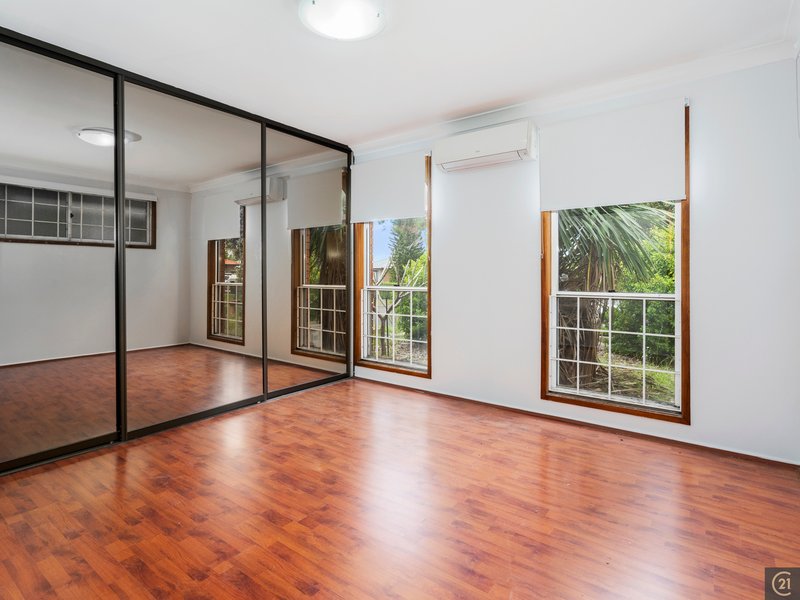 Photo - 1 Malone Crescent, Dean Park NSW 2761 - Image 5