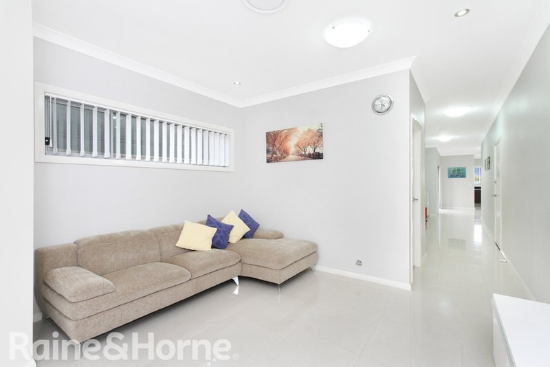 Photo - 1 Malvern Road, Glenwood NSW 2768 - Image 5