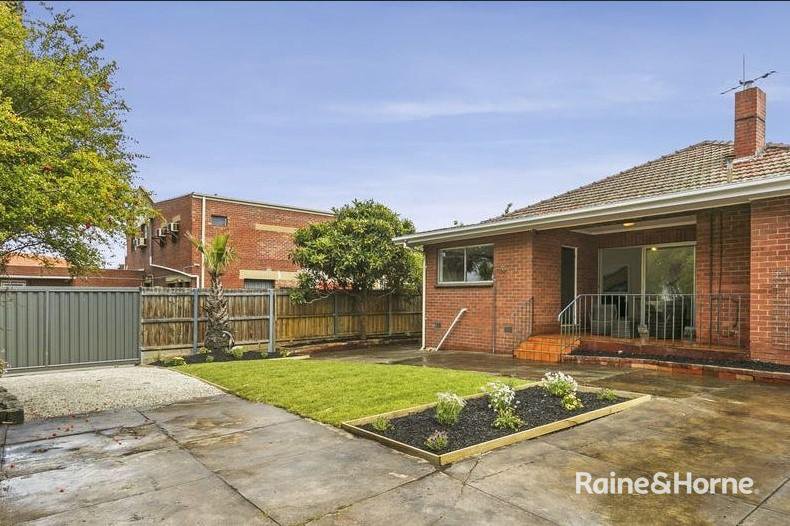 Photo - 1 Mangalore Street, Travancore VIC 3032 - Image 10