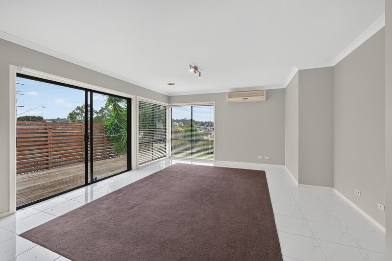 Photo - 1 Manna Gum Drive, Pakenham VIC 3810 - Image 6