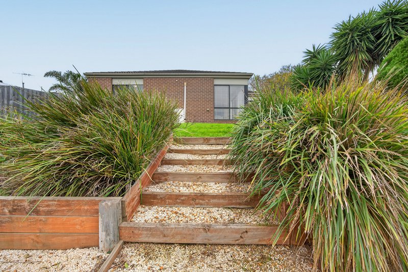 Photo - 1 Manna Gum Drive, Pakenham VIC 3810 - Image 12