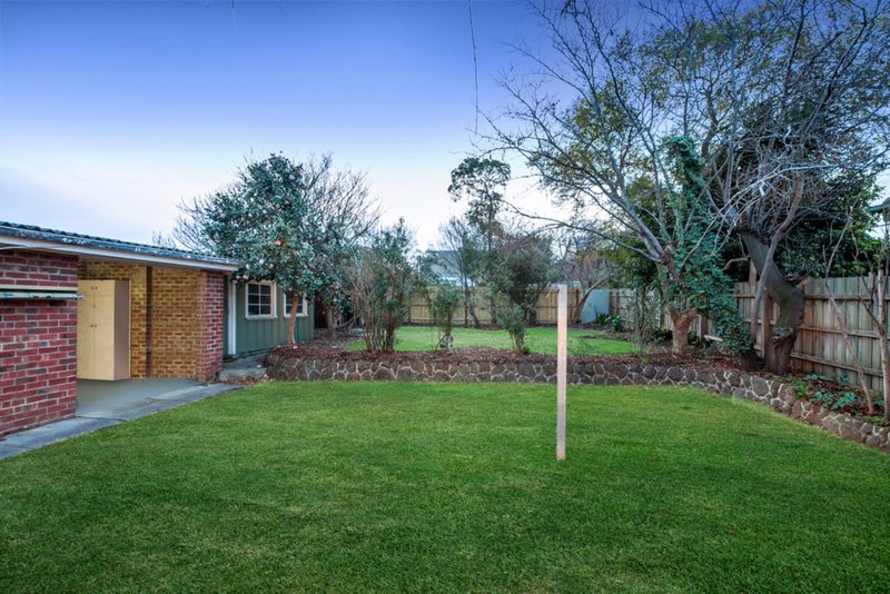 Photo - 1 Marchant Avenue, Reservoir VIC 3073 - Image 10