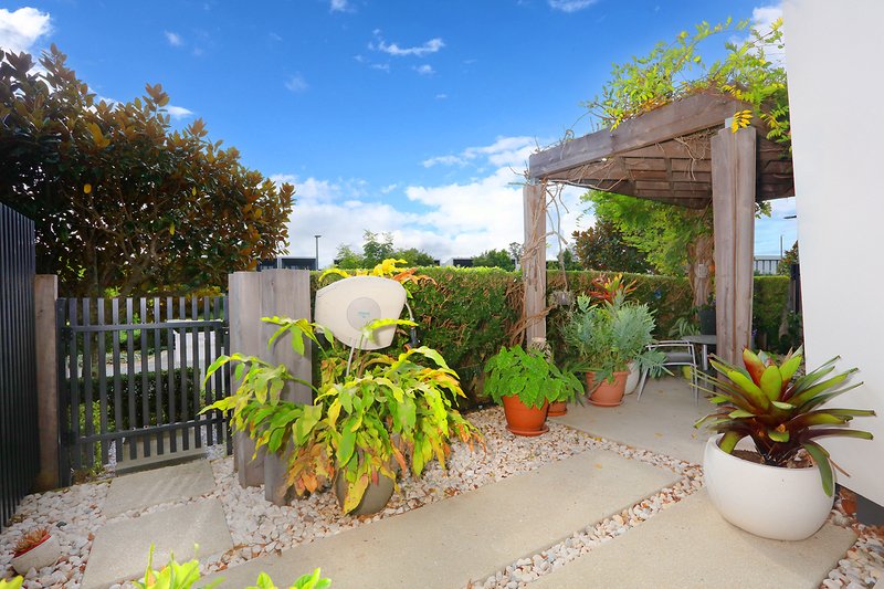 Photo - 1 Marina Drive, Benowa QLD 4217 - Image 19