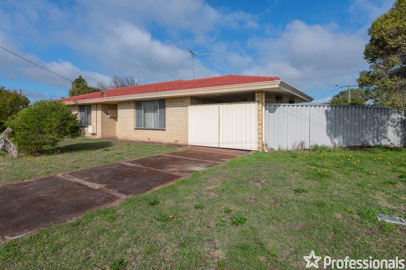 Photo - 1 Mariner Place, Cooloongup WA 6168 - Image 4