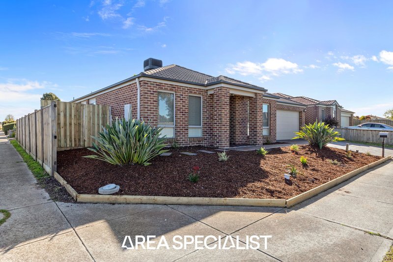 Photo - 1 Marley Way, Pakenham VIC 3810 - Image 2