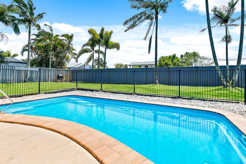 Photo - 1 Maroochy Waters Drive, Maroochydore QLD 4558 - Image 4