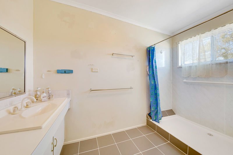 Photo - 1 Mary Street, Calliope QLD 4680 - Image 4