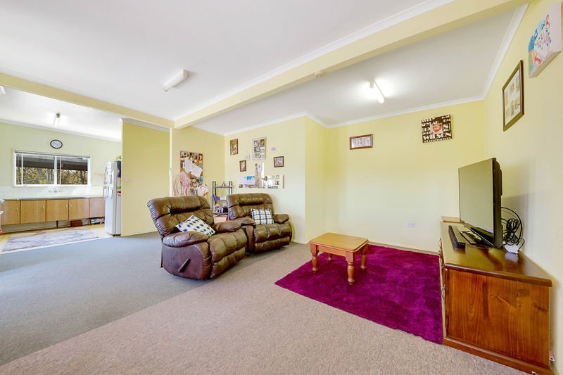 Photo - 1 Mary Street, Calliope QLD 4680 - Image 5