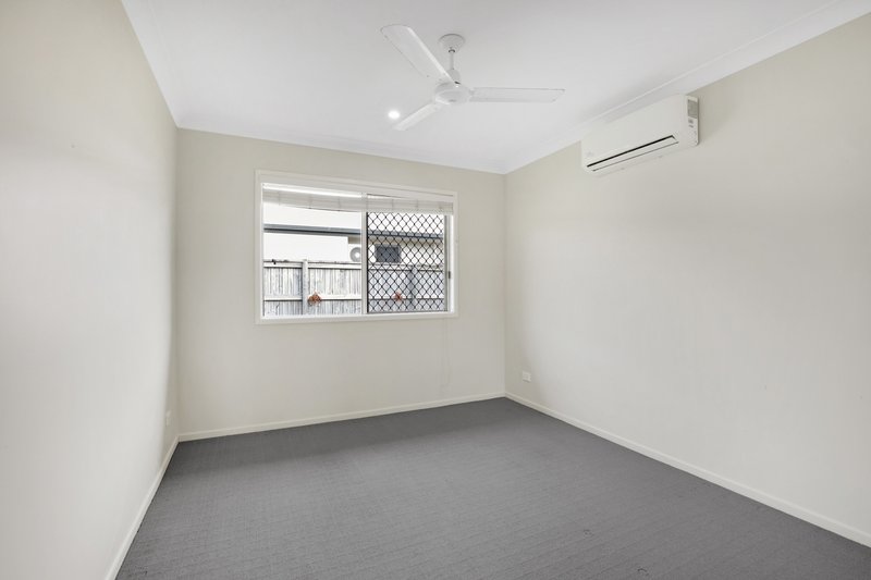 Photo - 1 Maryvale Circuit, Beaconsfield QLD 4740 - Image 11