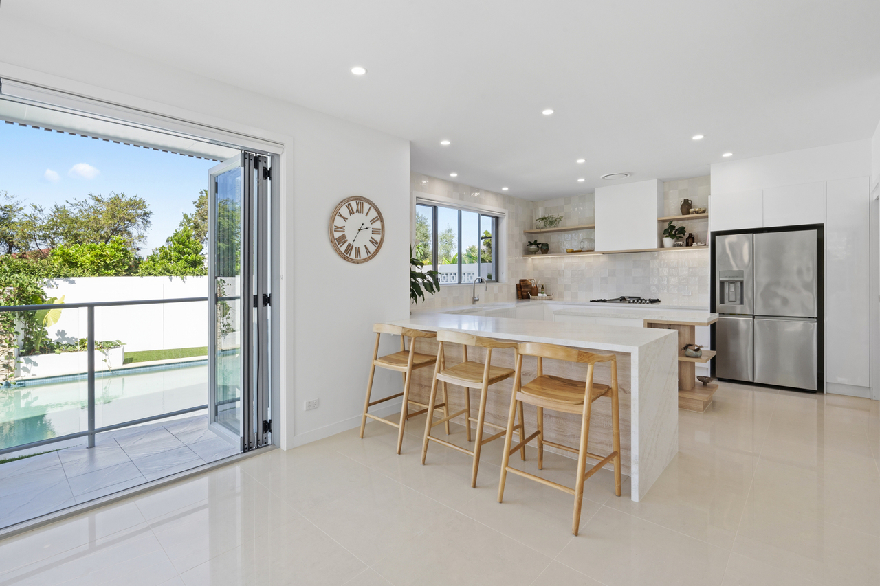 1 Mascala Parade, Mermaid Waters, QLD 4218 - Image 2