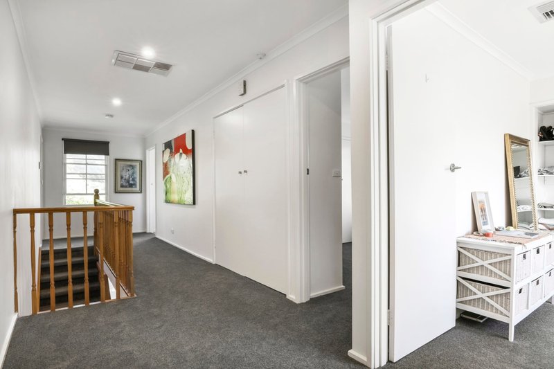 Photo - 1 Maxine Court, Mentone VIC 3194 - Image 15