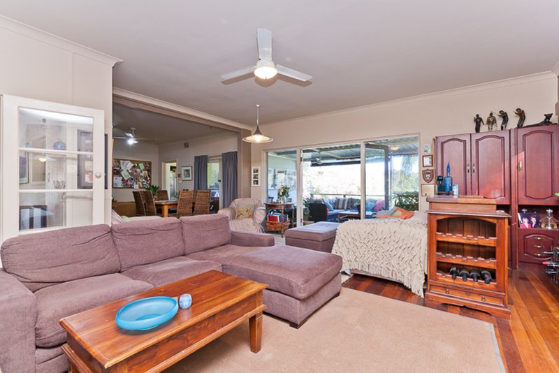 Photo - 1 Mayfair Street, Mount Claremont WA 6010 - Image 3