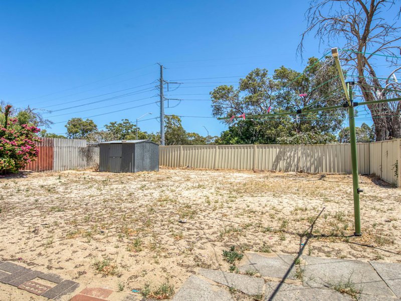 Photo - 1 Mcalister Place, Thornlie WA 6108 - Image 15