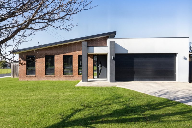 Photo - 1 Mcarthur Drive, Spreyton TAS 7310 - Image 1