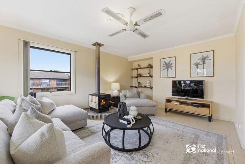 Photo - 1 Mcdonald Place, Mcgraths Hill NSW 2756 - Image 3
