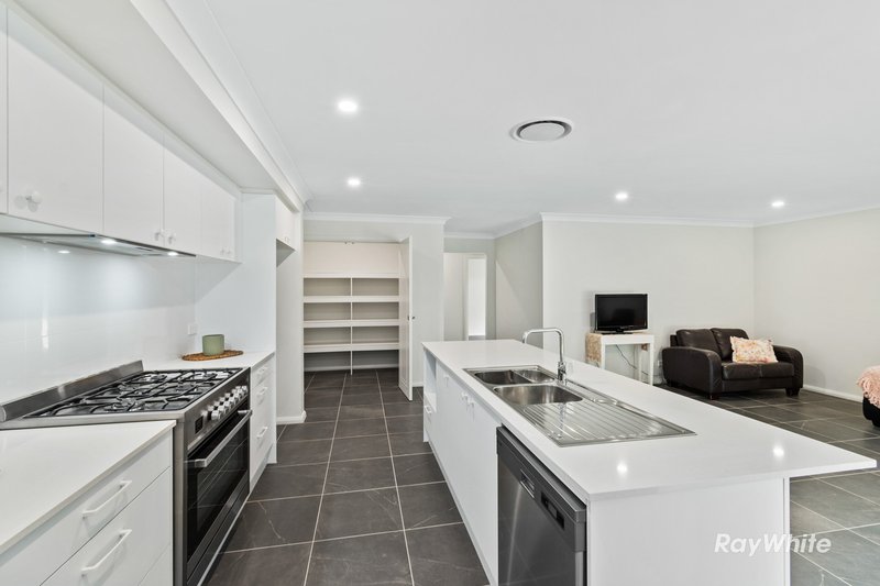 Photo - 1 Mckenzies Crescent, Malua Bay NSW 2536 - Image 5