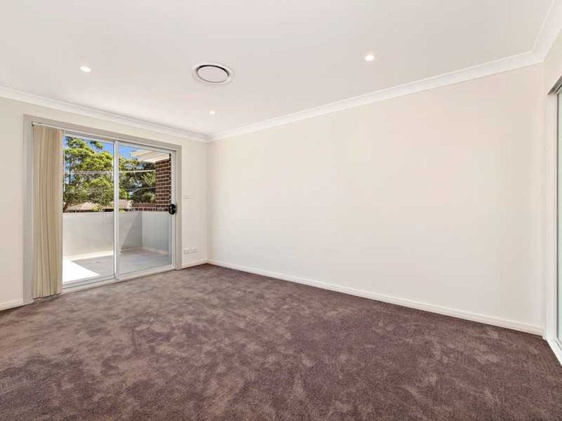 Photo - 1 Mcpherson Street, Revesby NSW 2212 - Image 5