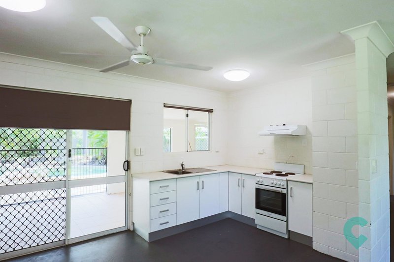 Photo - 1 Meillion Court, White Rock QLD 4868 - Image 3