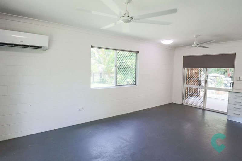 Photo - 1 Meillion Court, White Rock QLD 4868 - Image 4