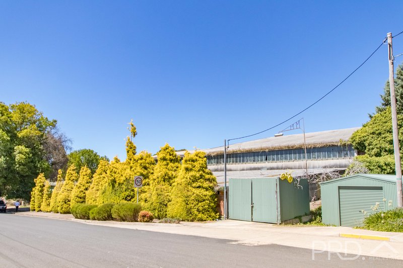 Photo - 1 Memorial Avenue, Batlow NSW 2730 - Image 2