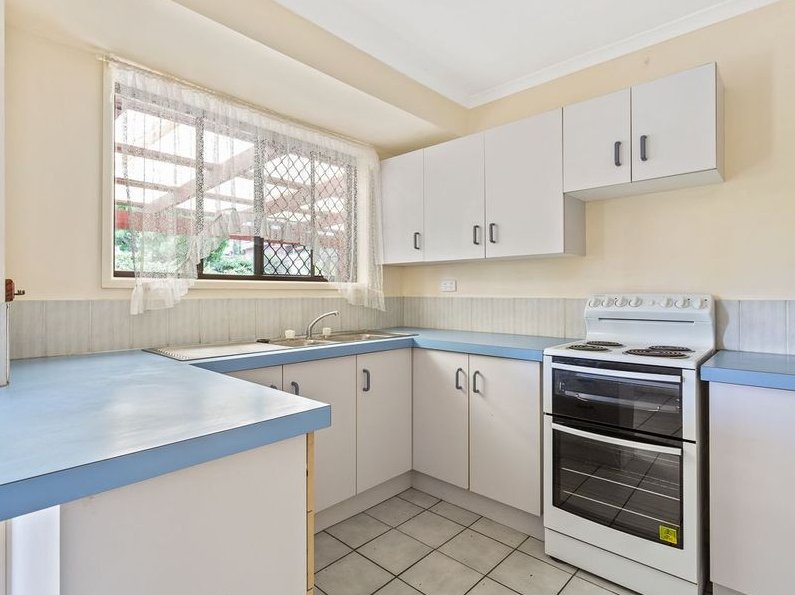 Photo - 1 Michel Court, Petrie QLD 4502 - Image 5