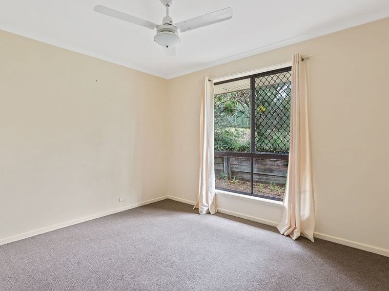 Photo - 1 Michel Court, Petrie QLD 4502 - Image 8