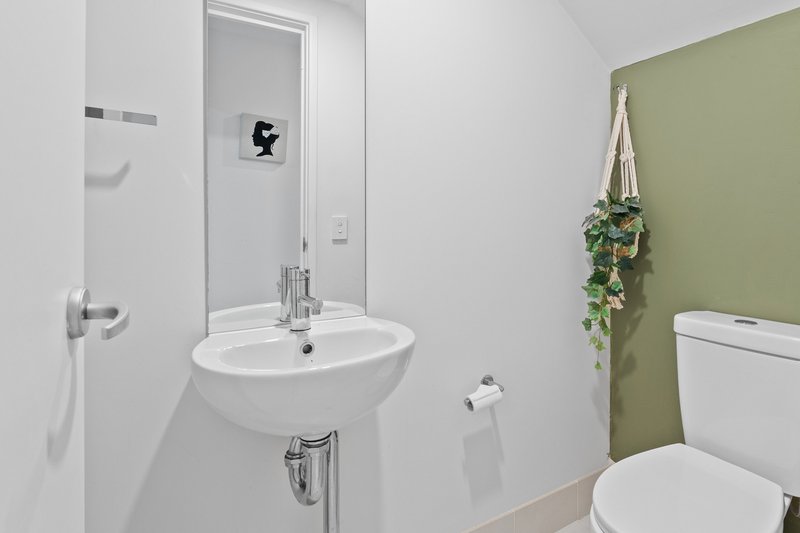 Photo - 1 Middleton Loop, Meadow Springs WA 6210 - Image 13