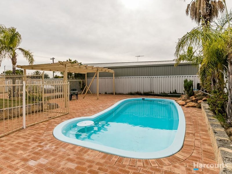 Photo - 1 Millbrook Grove, Beldon WA 6027 - Image 15